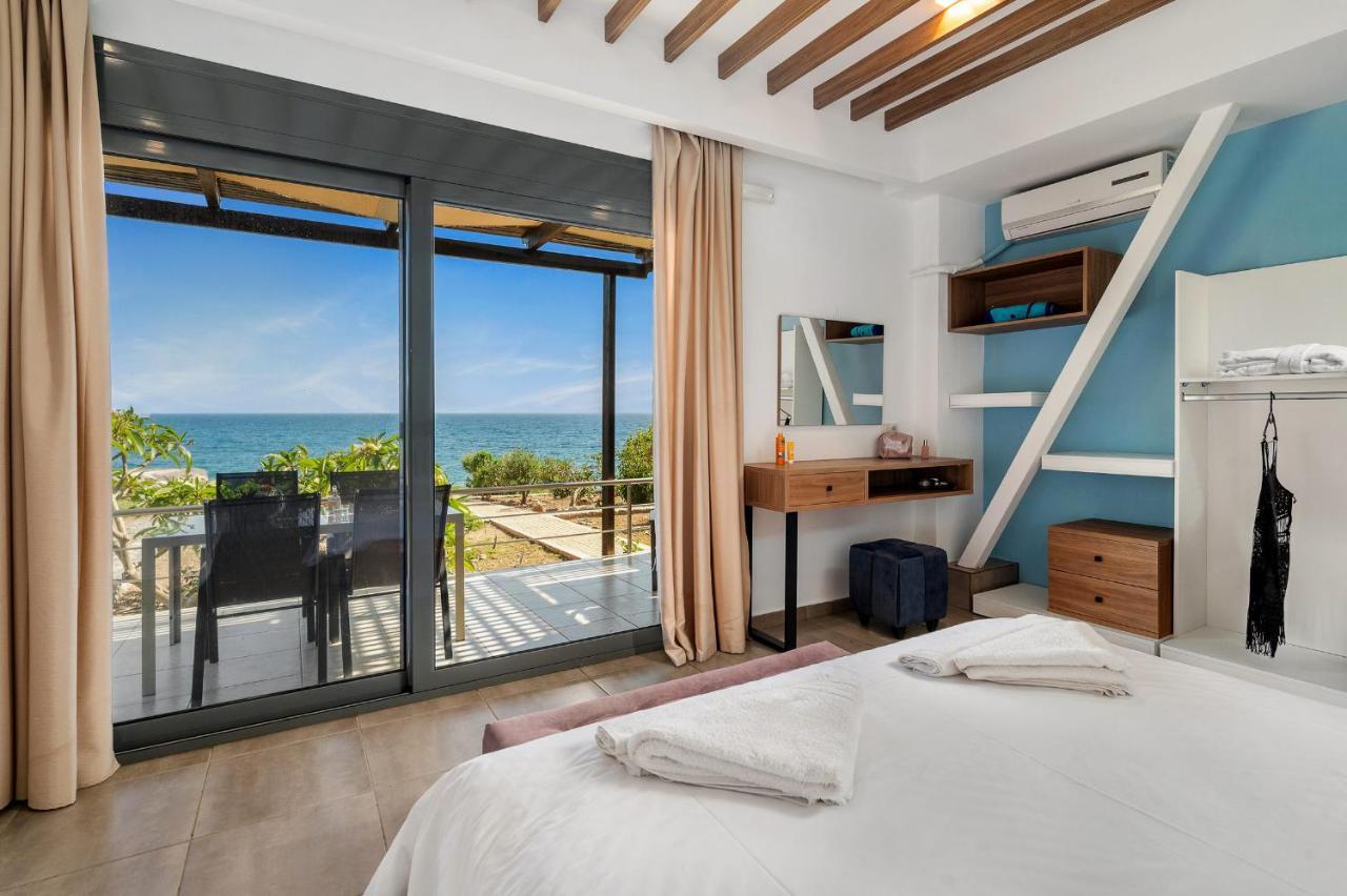 Marina Apartments Lentas Luaran gambar